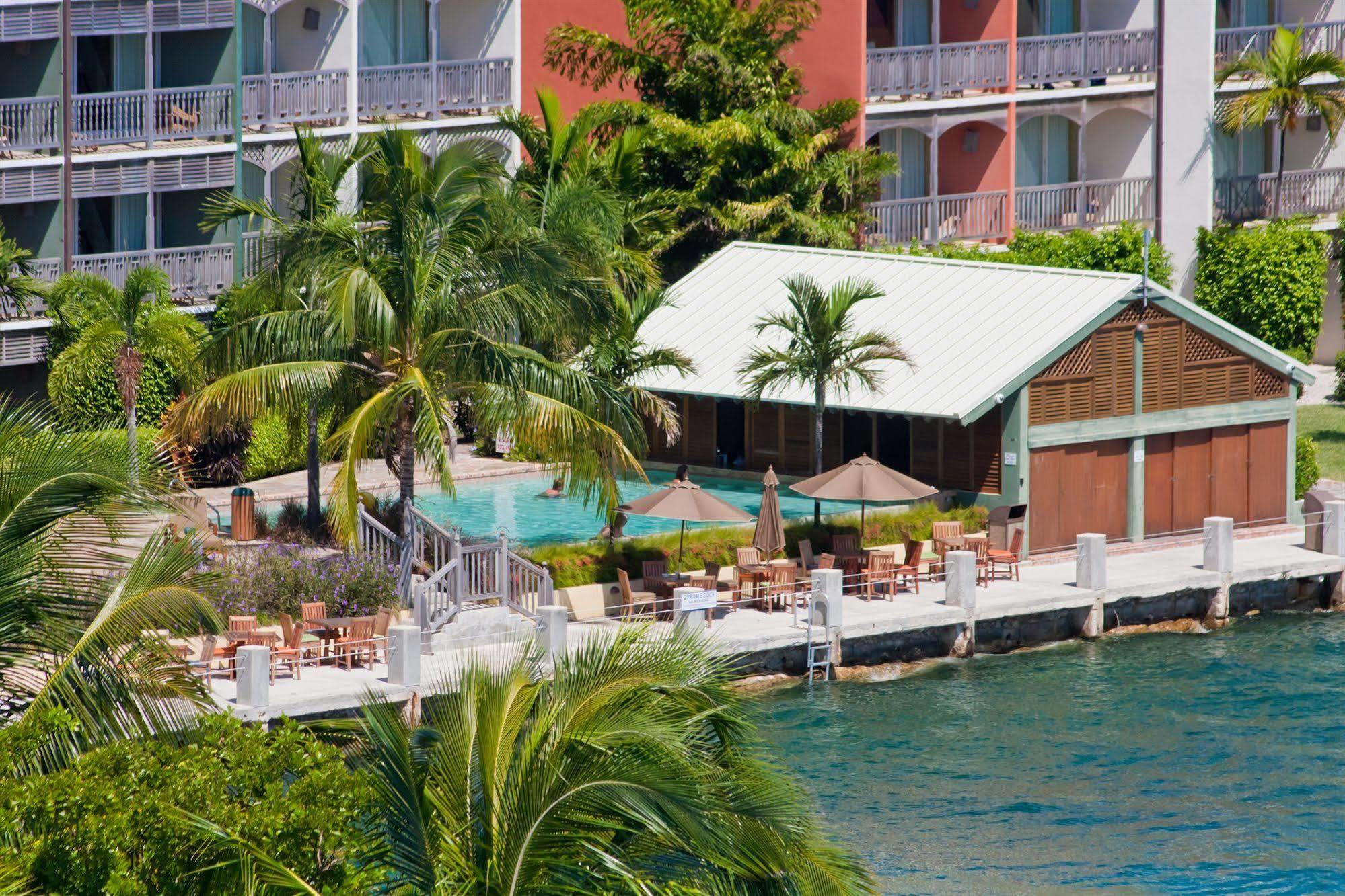 Pelican Bay Hotel Фрийпорт Екстериор снимка